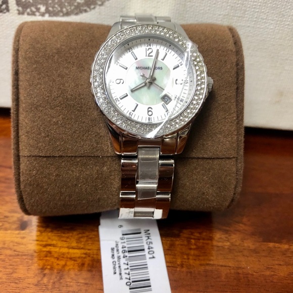 Michael Kors watch never worn - Picture 4 of 4